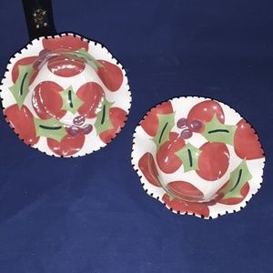 Coton Colors Holiday - Coton Colors Holly Berry Bowls Coton Colors Holiday - Coton Colors Holly Berry Bowls